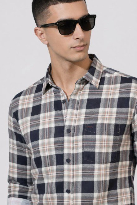 Men Checks Shirt